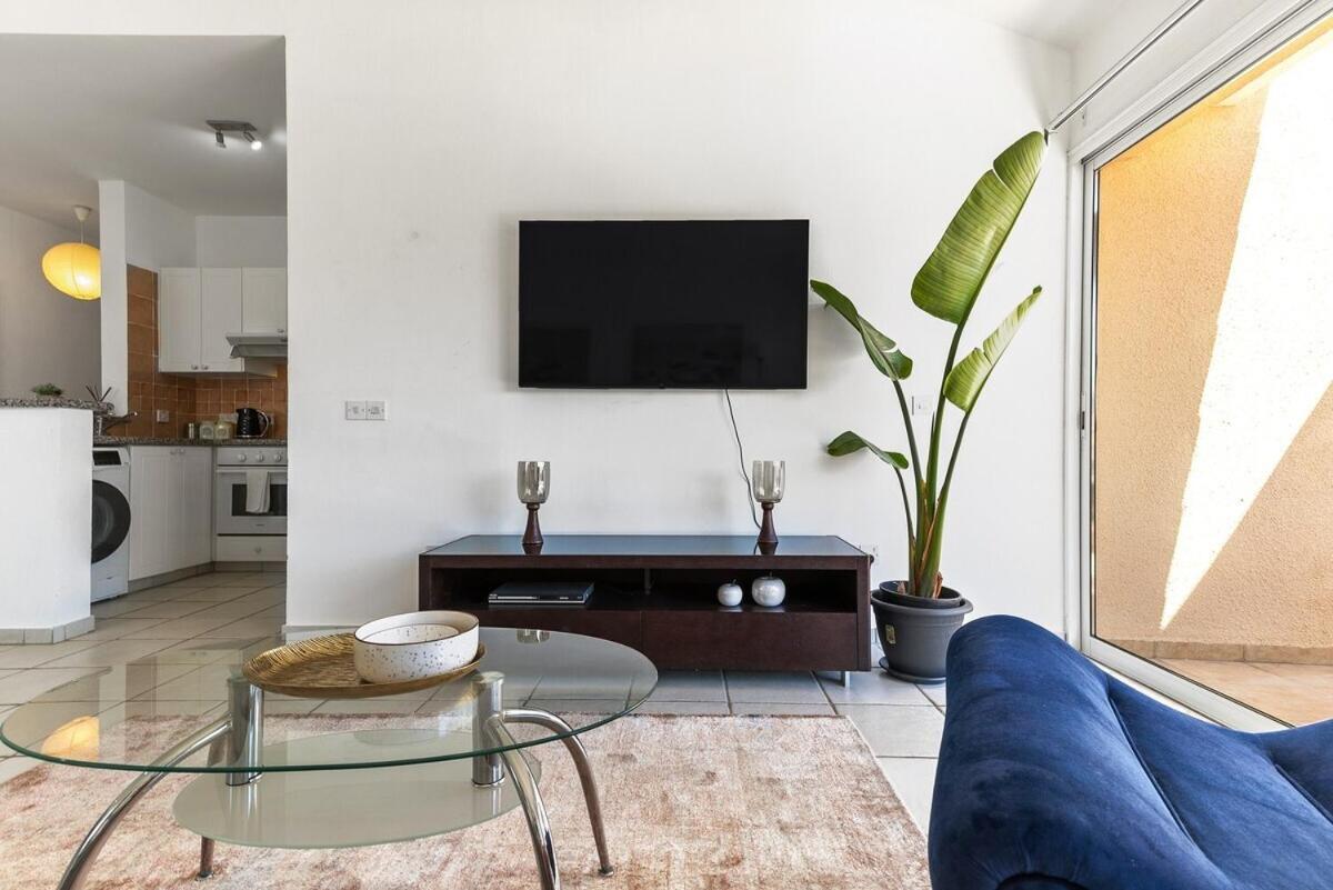 Limnaria Gardens Beautiful Apartment By Vichy بافوس المظهر الخارجي الصورة